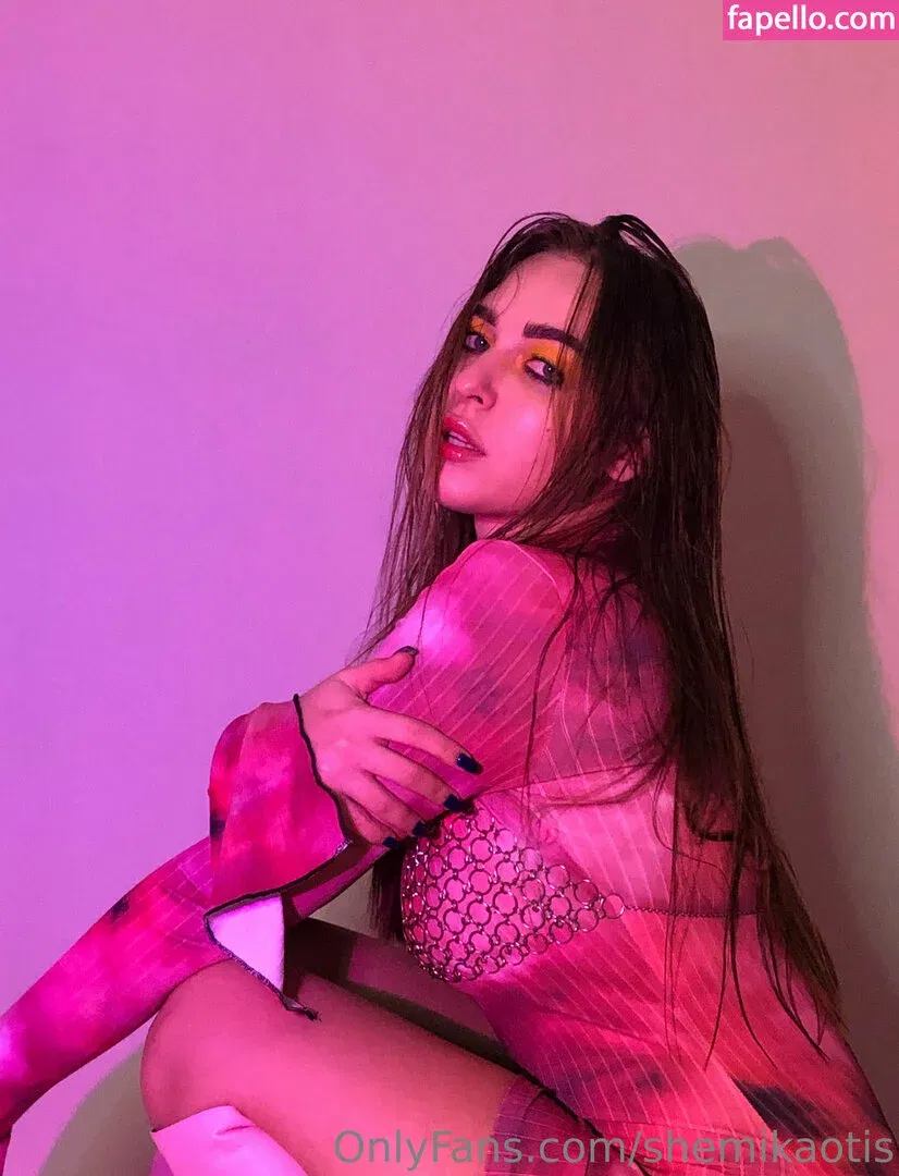 shemikaotis Onlyfans Photo Gallery 