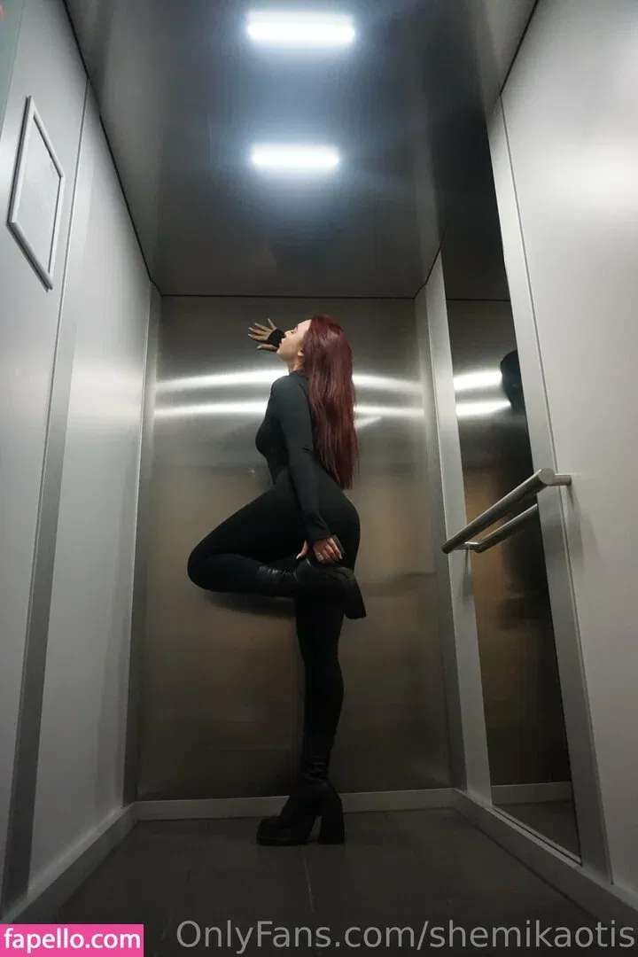 shemikaotis Onlyfans Photo Gallery 