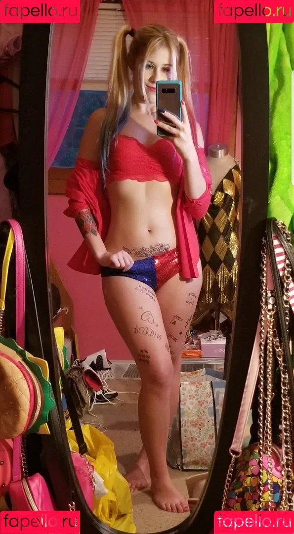 Harley Quinn Onlyfans Photo Gallery 