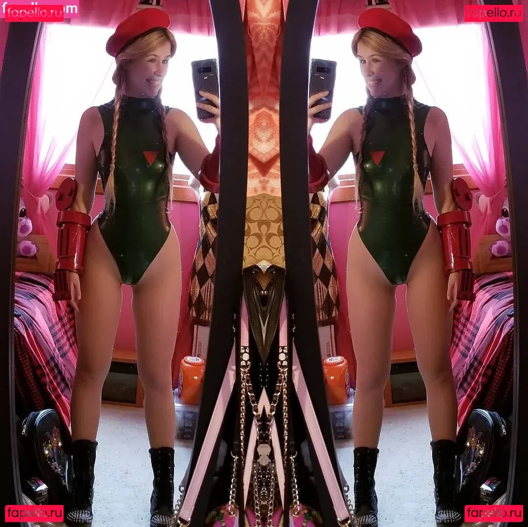 Harley Quinn Onlyfans Photo Gallery 