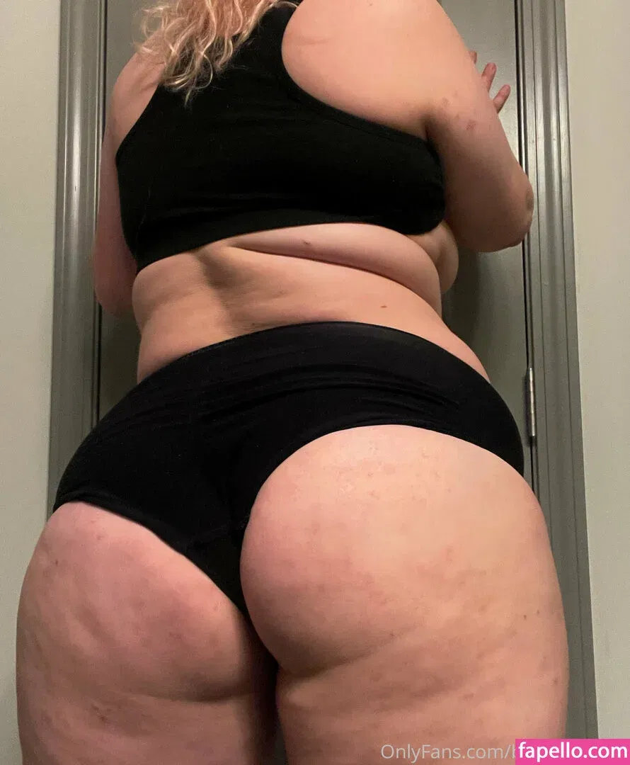curvybecky Onlyfans Photo Gallery 