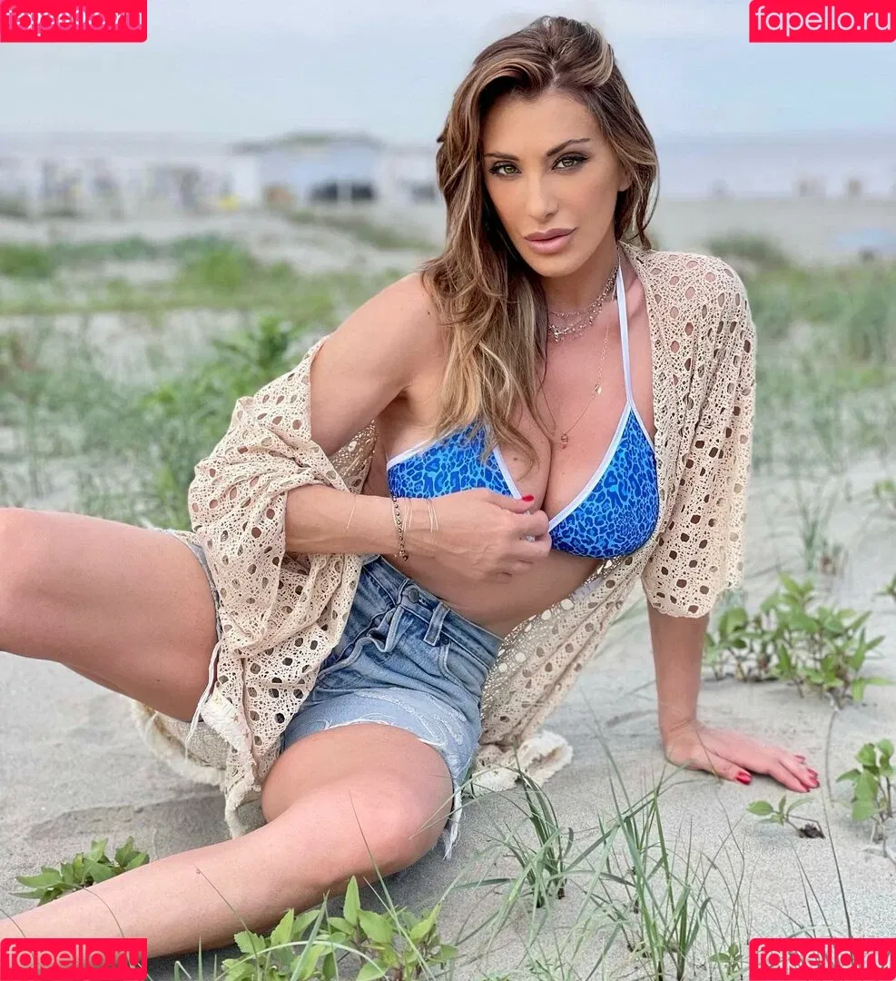 Sabrina Salerno Onlyfans Photo Gallery 