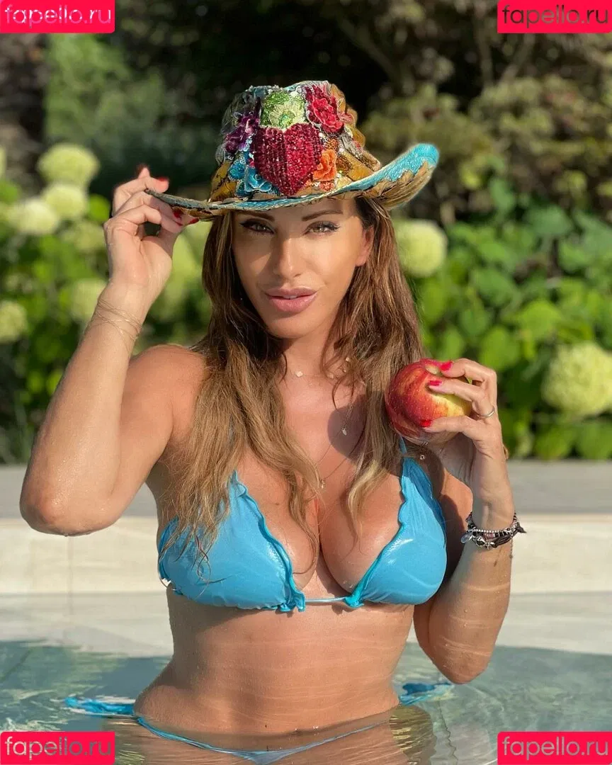 Sabrina Salerno Onlyfans Photo Gallery 