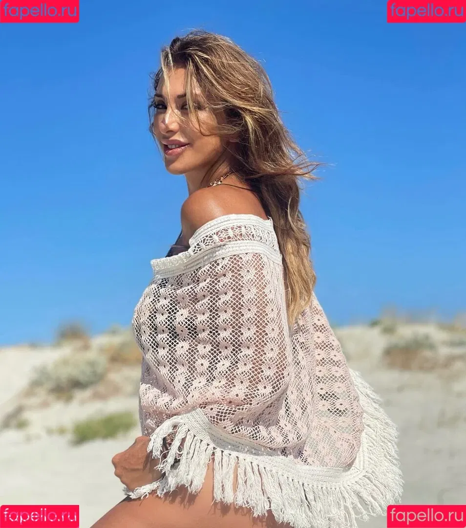 Sabrina Salerno Onlyfans Photo Gallery 
