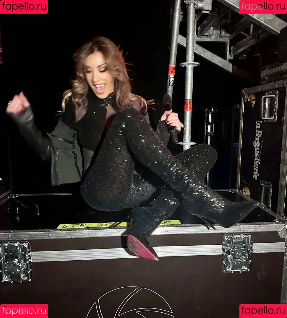 Sabrina Salerno Onlyfans Photo Gallery 