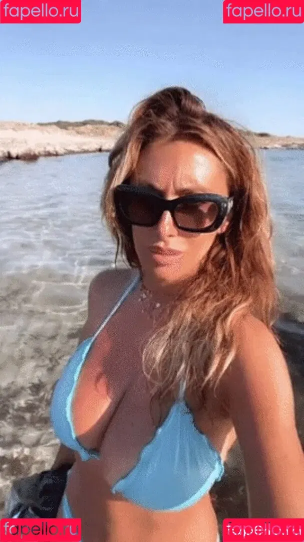 Sabrina Salerno Onlyfans Photo Gallery 
