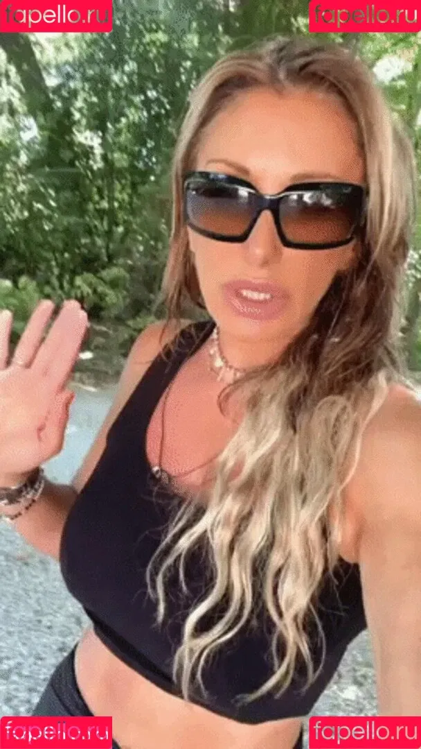 Sabrina Salerno Onlyfans Photo Gallery 