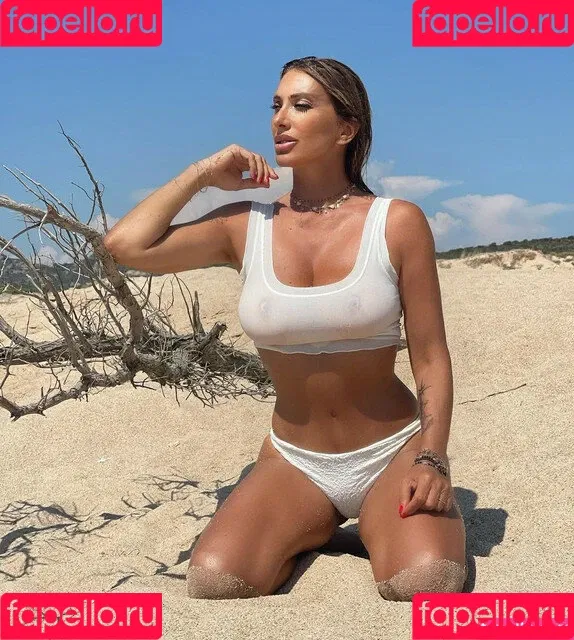 Sabrina Salerno Onlyfans Photo Gallery 