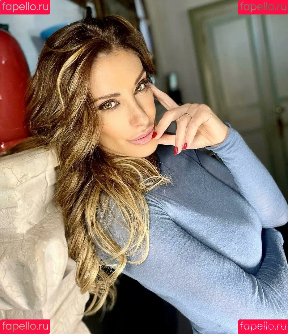 Sabrina Salerno Onlyfans Photo Gallery 
