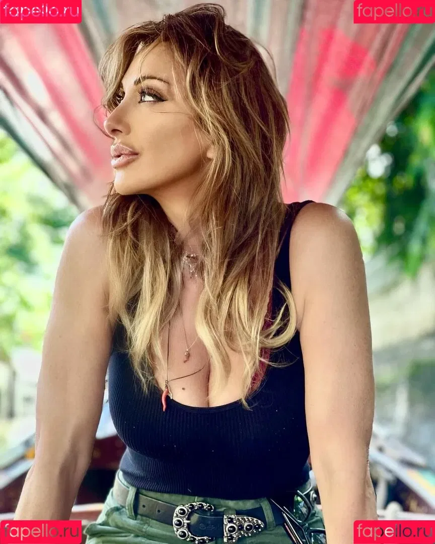 Sabrina Salerno Onlyfans Photo Gallery 