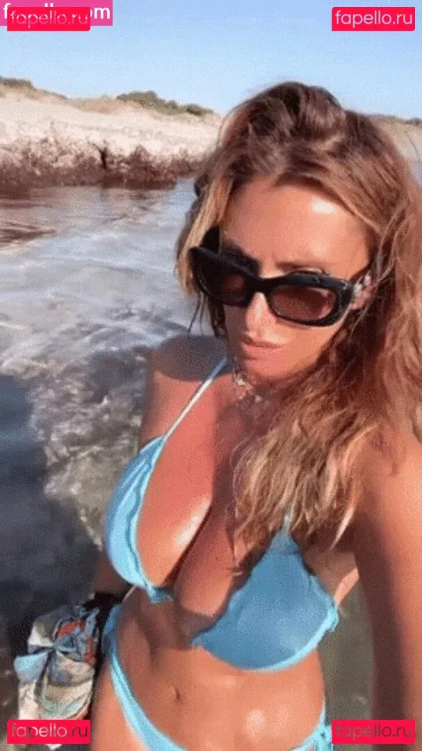 Sabrina Salerno Onlyfans Photo Gallery 