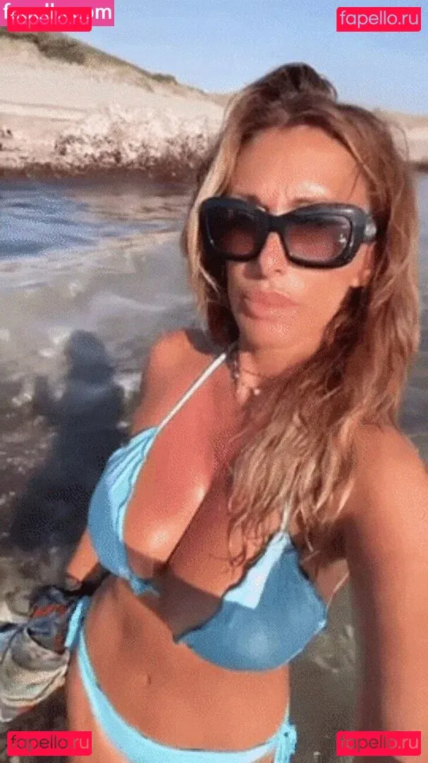 Sabrina Salerno Onlyfans Photo Gallery 