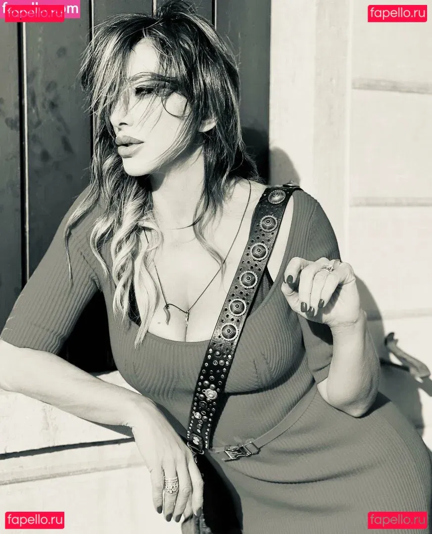 Sabrina Salerno Onlyfans Photo Gallery 