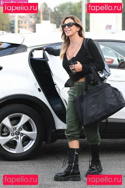 Sabrina Salerno Onlyfans Photo Gallery 