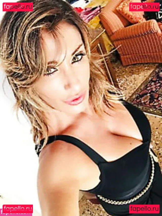 Sabrina Salerno Onlyfans Photo Gallery 