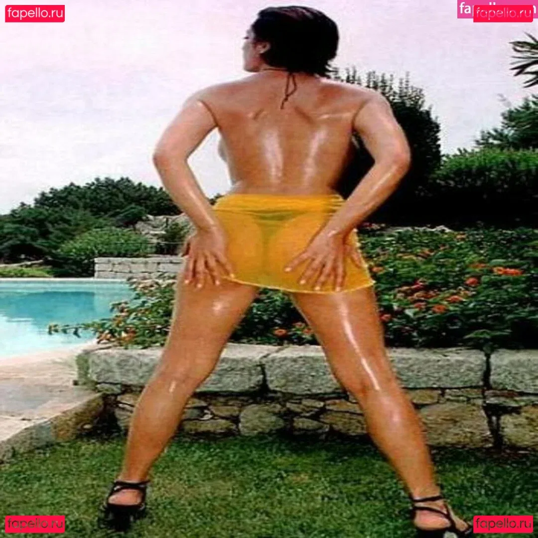 Sabrina Salerno Onlyfans Photo Gallery 