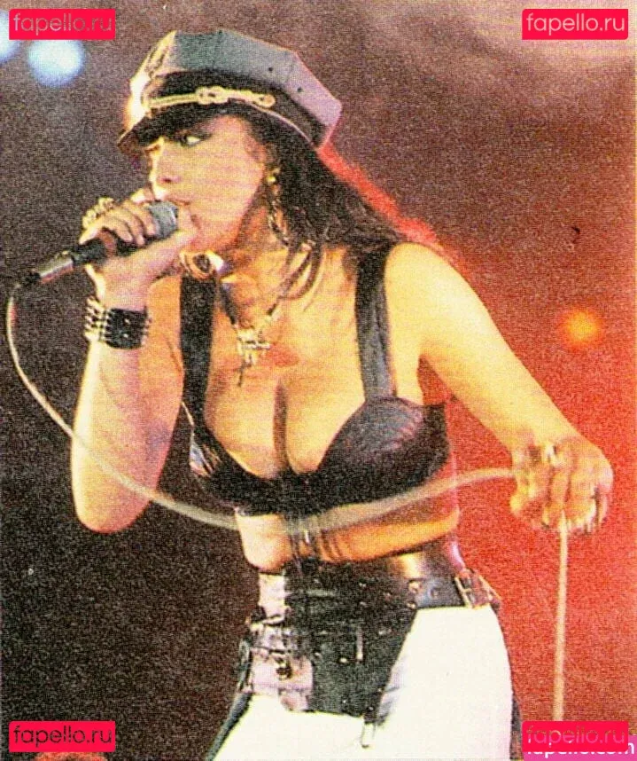 Sabrina Salerno Onlyfans Photo Gallery 