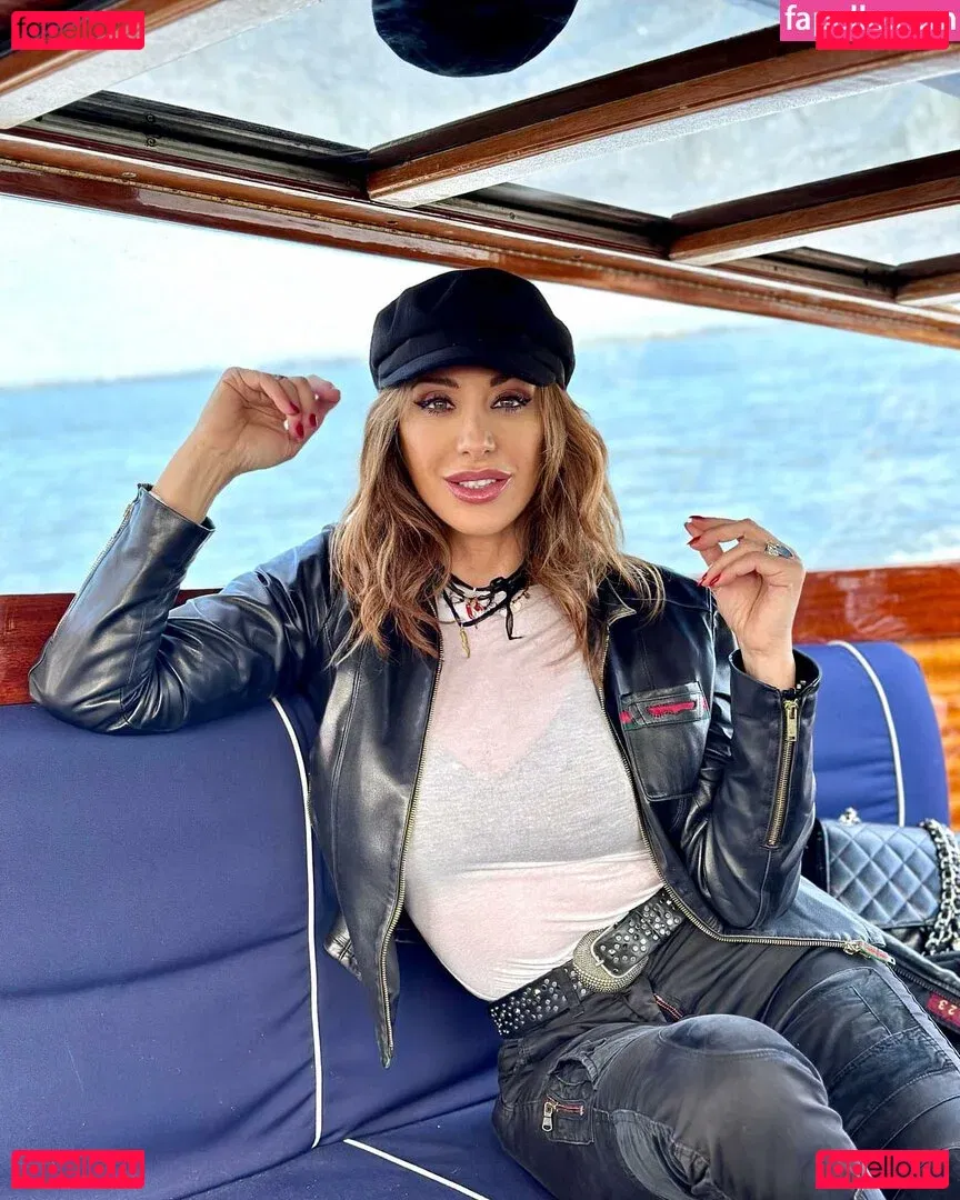 Sabrina Salerno Onlyfans Photo Gallery 