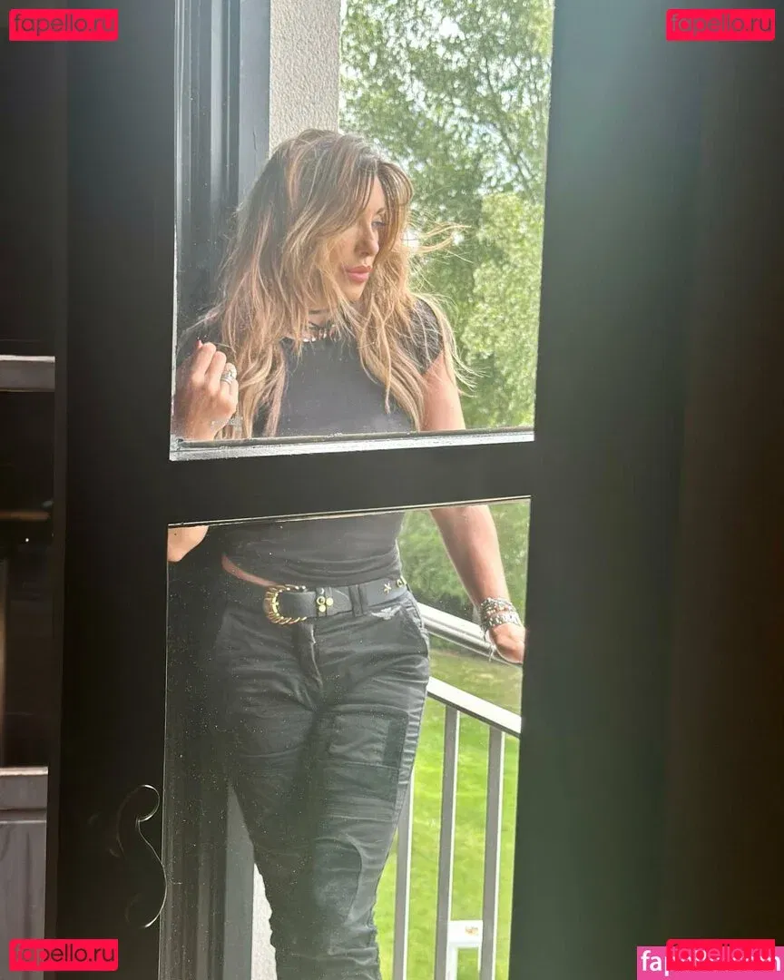 Sabrina Salerno Onlyfans Photo Gallery 