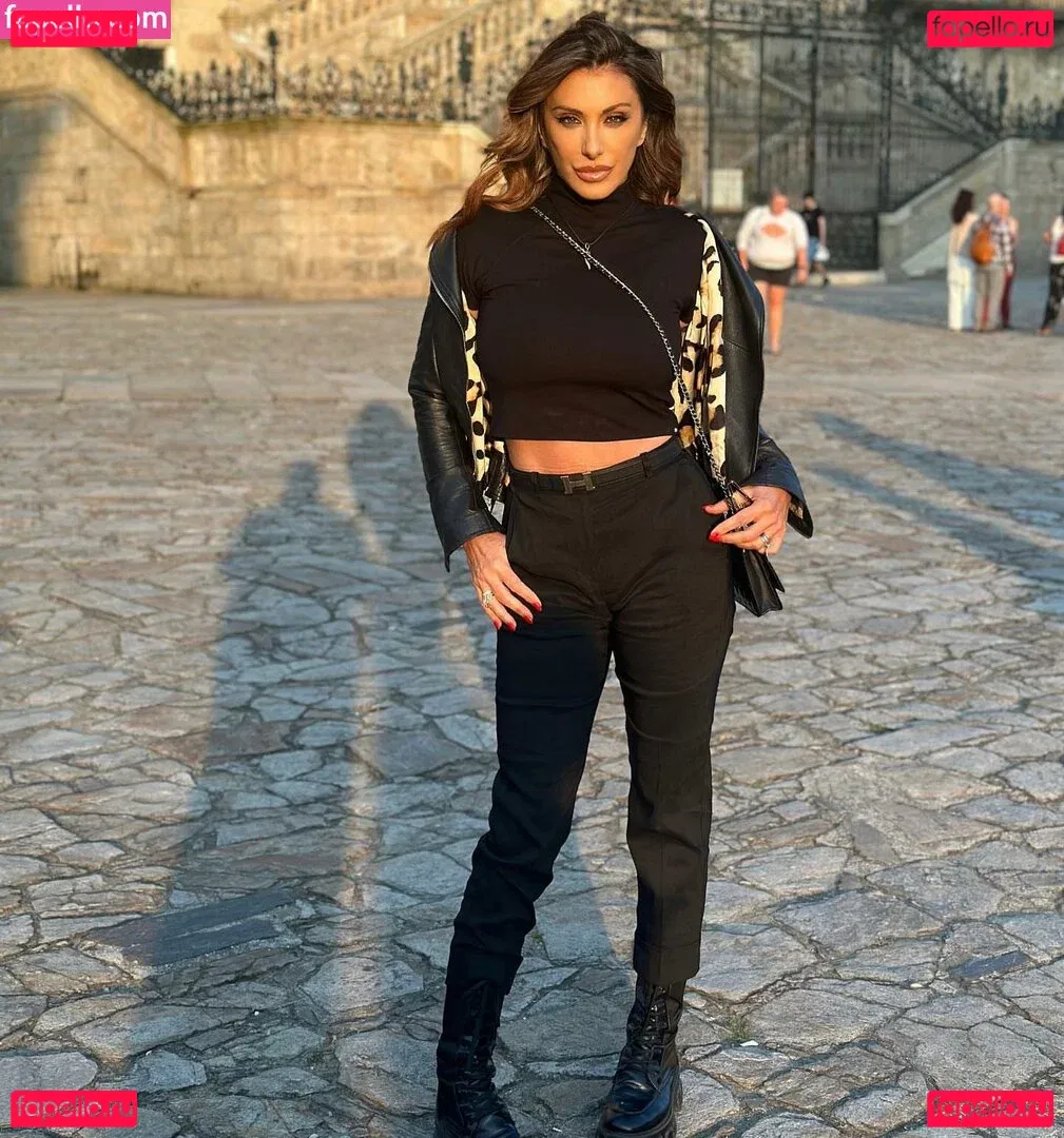 Sabrina Salerno Onlyfans Photo Gallery 