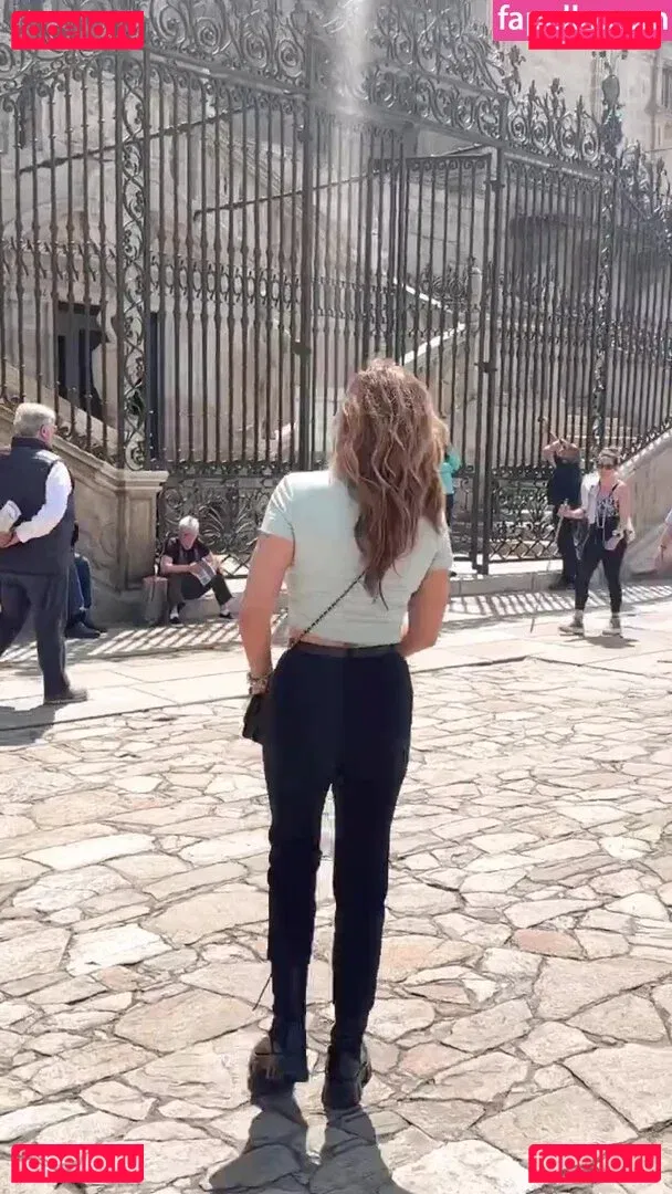 Sabrina Salerno Onlyfans Photo Gallery 