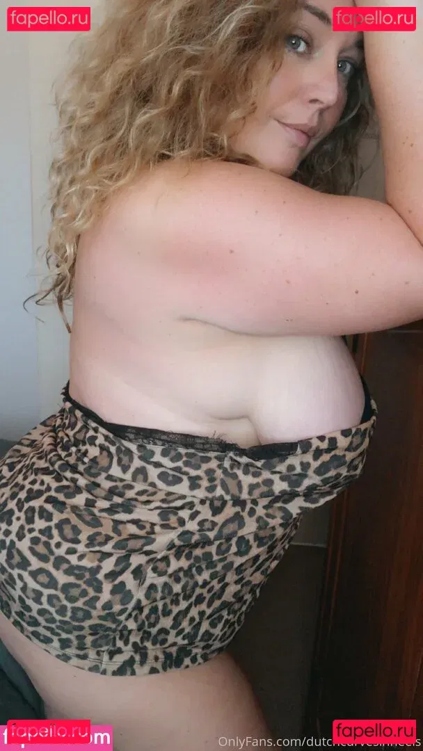 dutchcurvesinheels Onlyfans Photo Gallery 