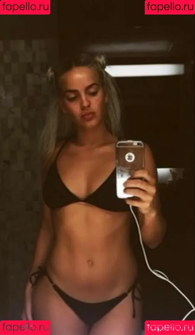 Annemarie Onlyfans Photo Gallery 