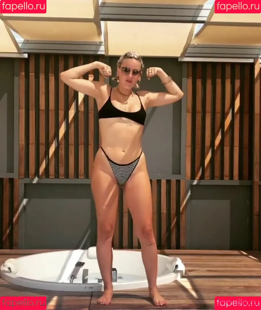 Annemarie Onlyfans Photo Gallery 