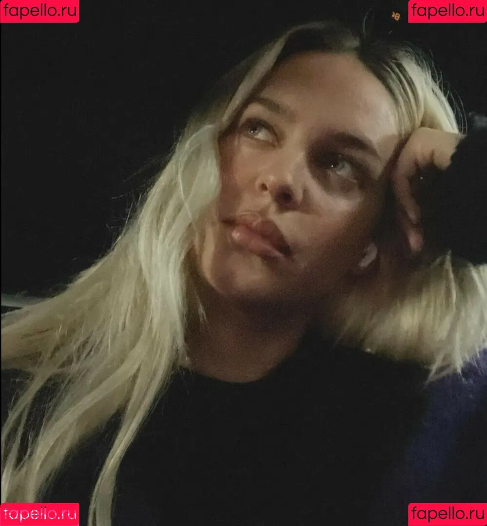 Annemarie Onlyfans Photo Gallery 