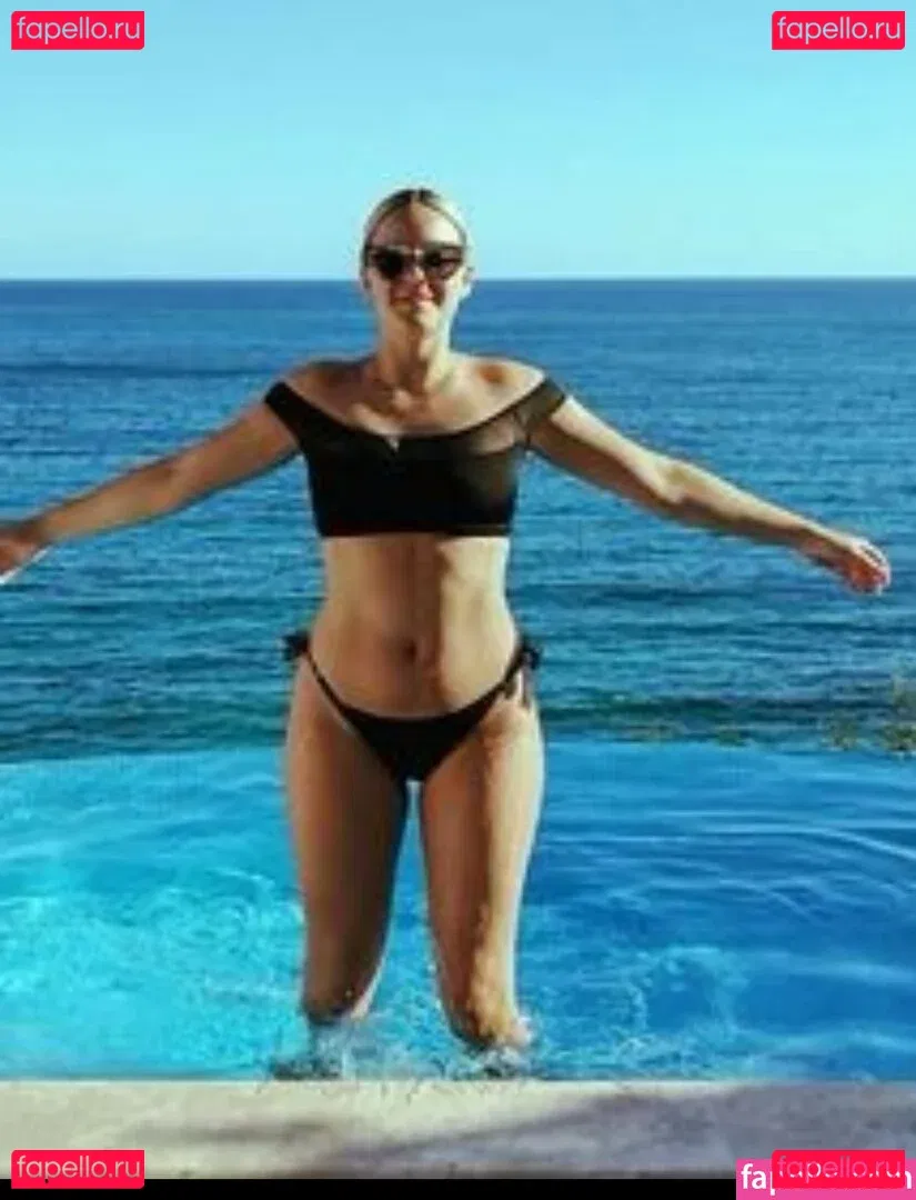 Annemarie Onlyfans Photo Gallery 