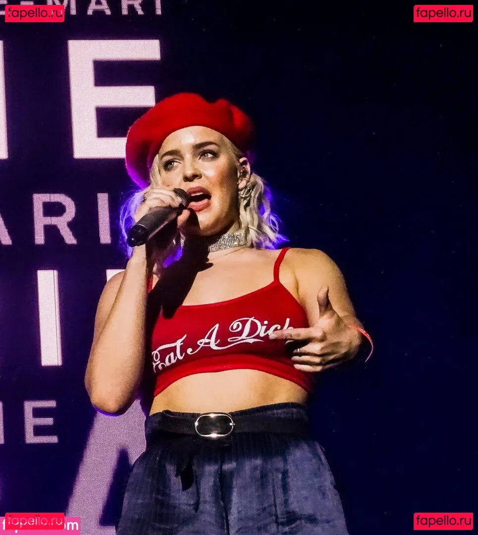 Annemarie Onlyfans Photo Gallery 