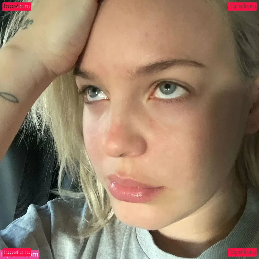 Annemarie Onlyfans Photo Gallery 