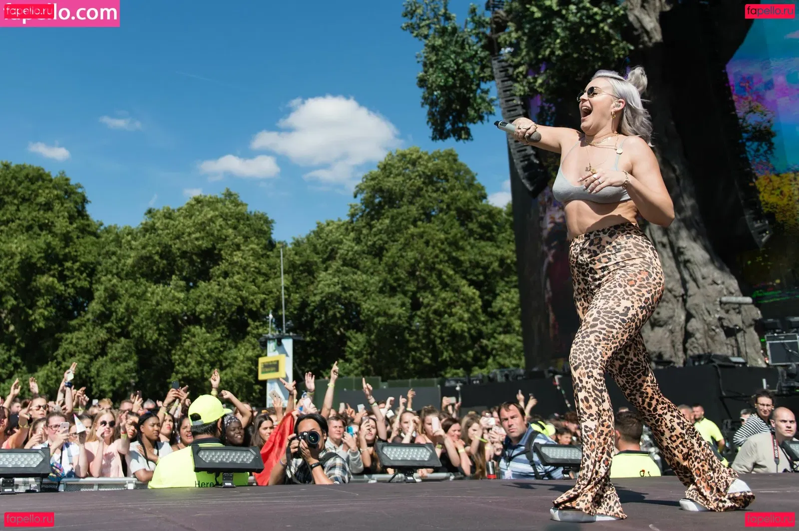 Annemarie Onlyfans Photo Gallery 