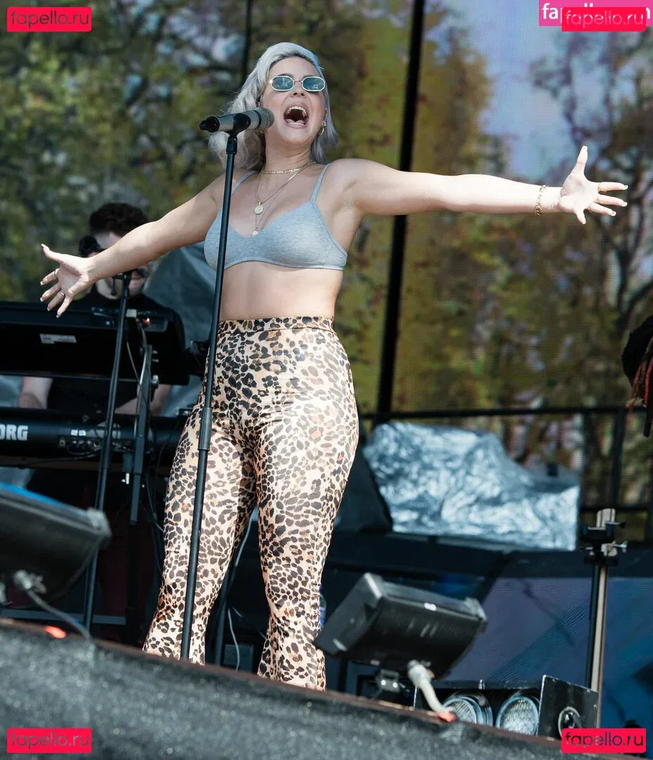 Annemarie Onlyfans Photo Gallery 