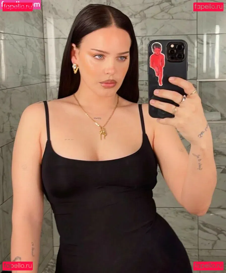 Annemarie Onlyfans Photo Gallery 