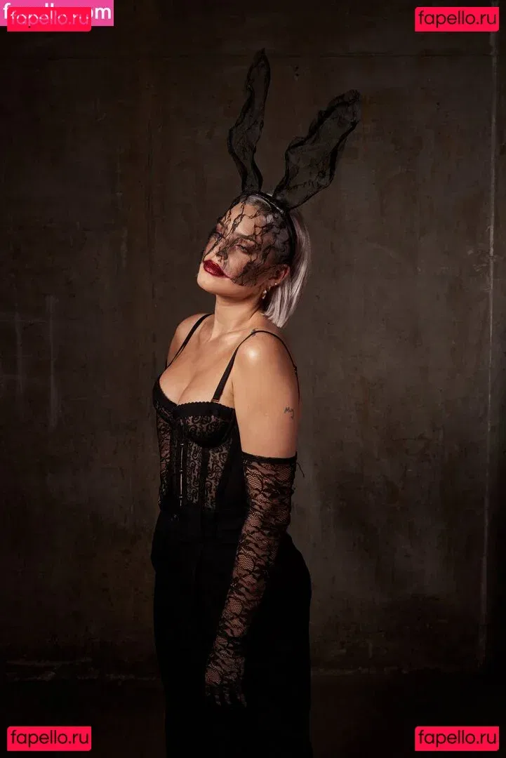 Annemarie Onlyfans Photo Gallery 