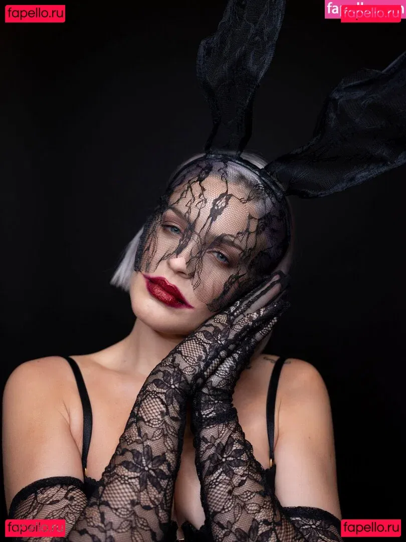 Annemarie Onlyfans Photo Gallery 