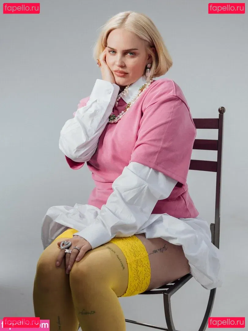 Annemarie Onlyfans Photo Gallery 