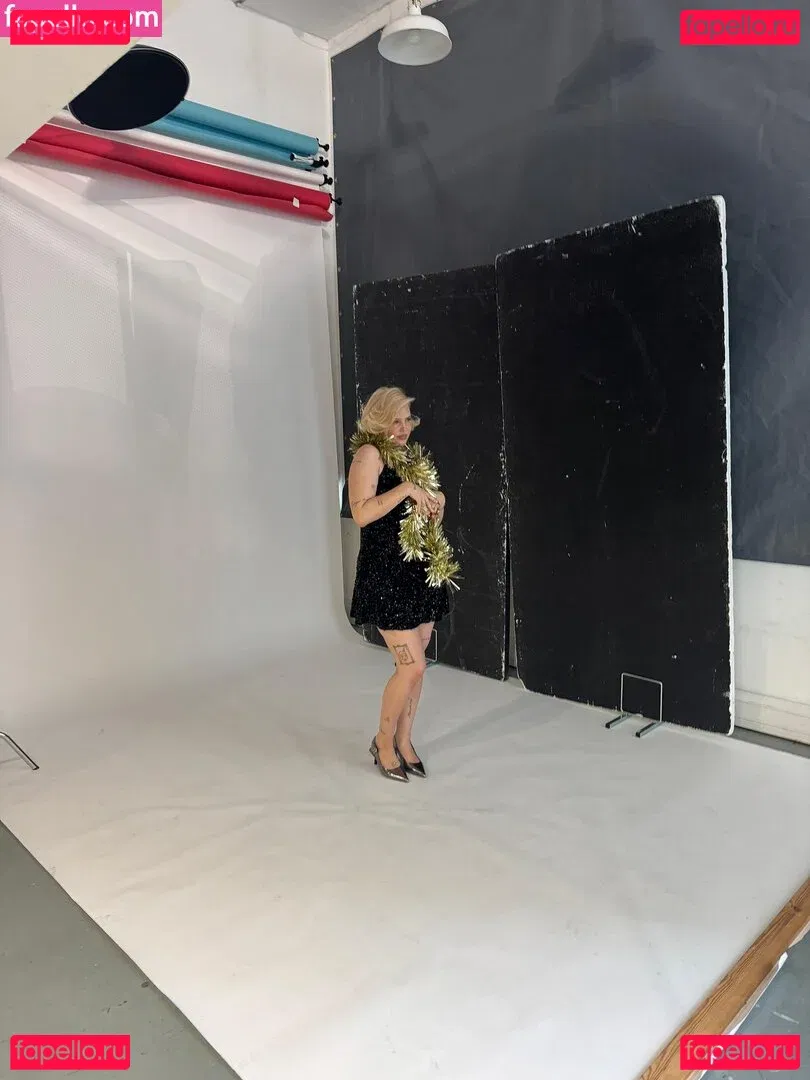 Annemarie Onlyfans Photo Gallery 