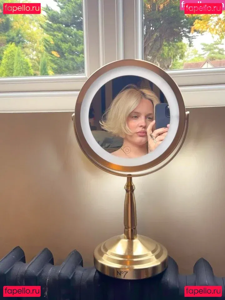 Annemarie Onlyfans Photo Gallery 