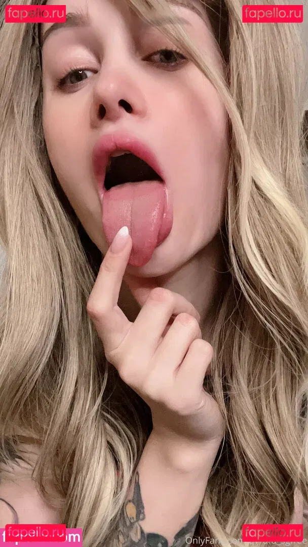 Flame Jade Onlyfans Photo Gallery 