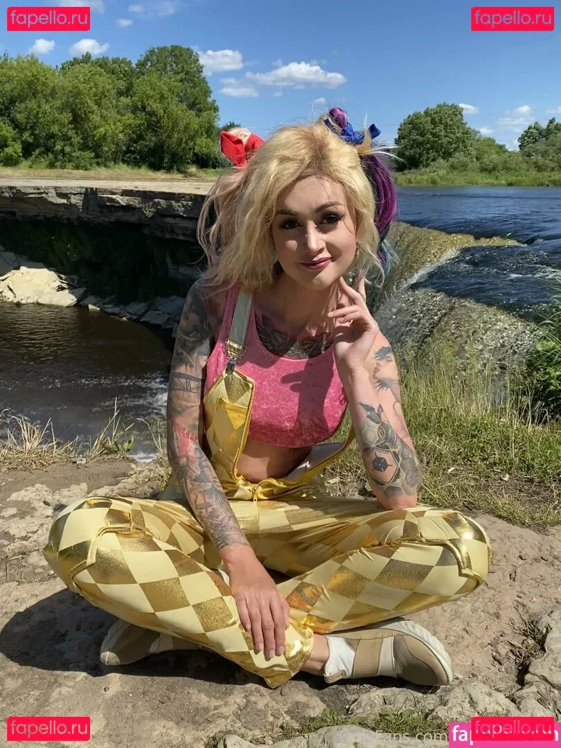 Flame Jade Onlyfans Photo Gallery 