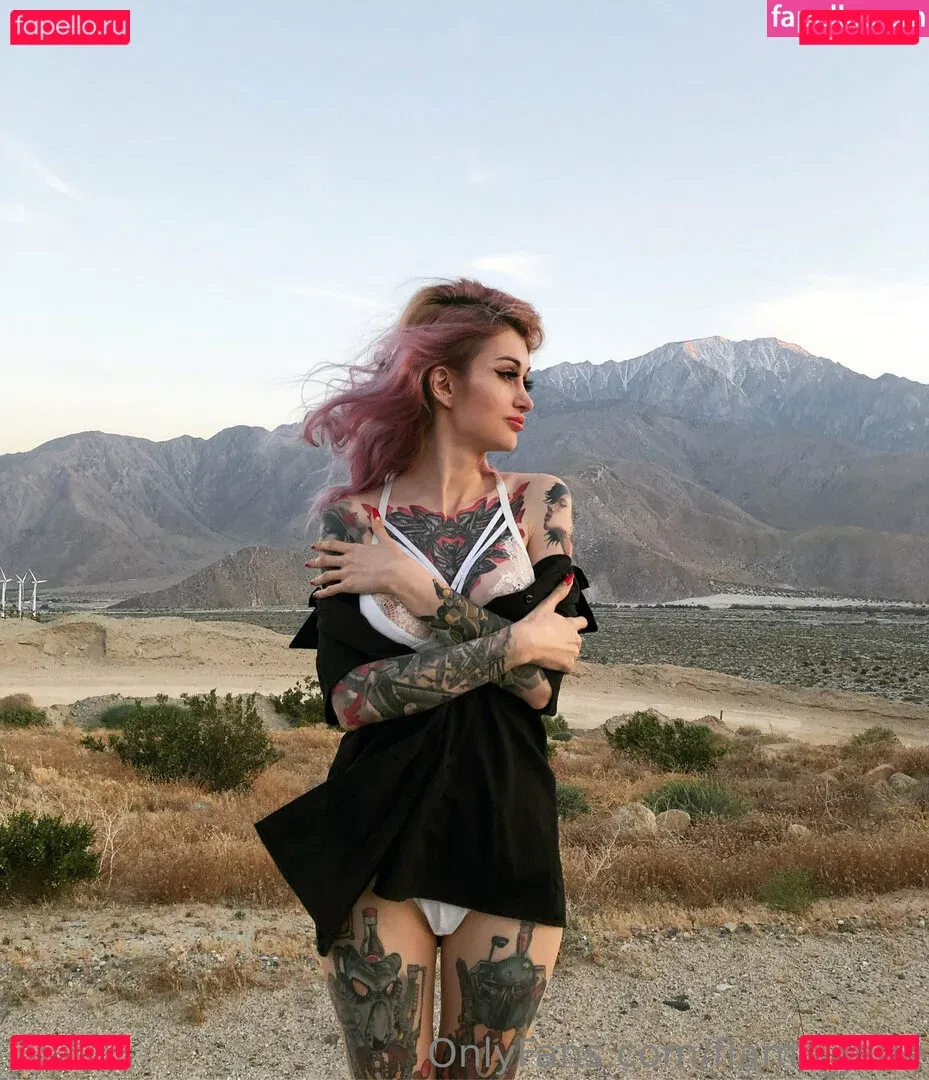 Flame Jade Onlyfans Photo Gallery 