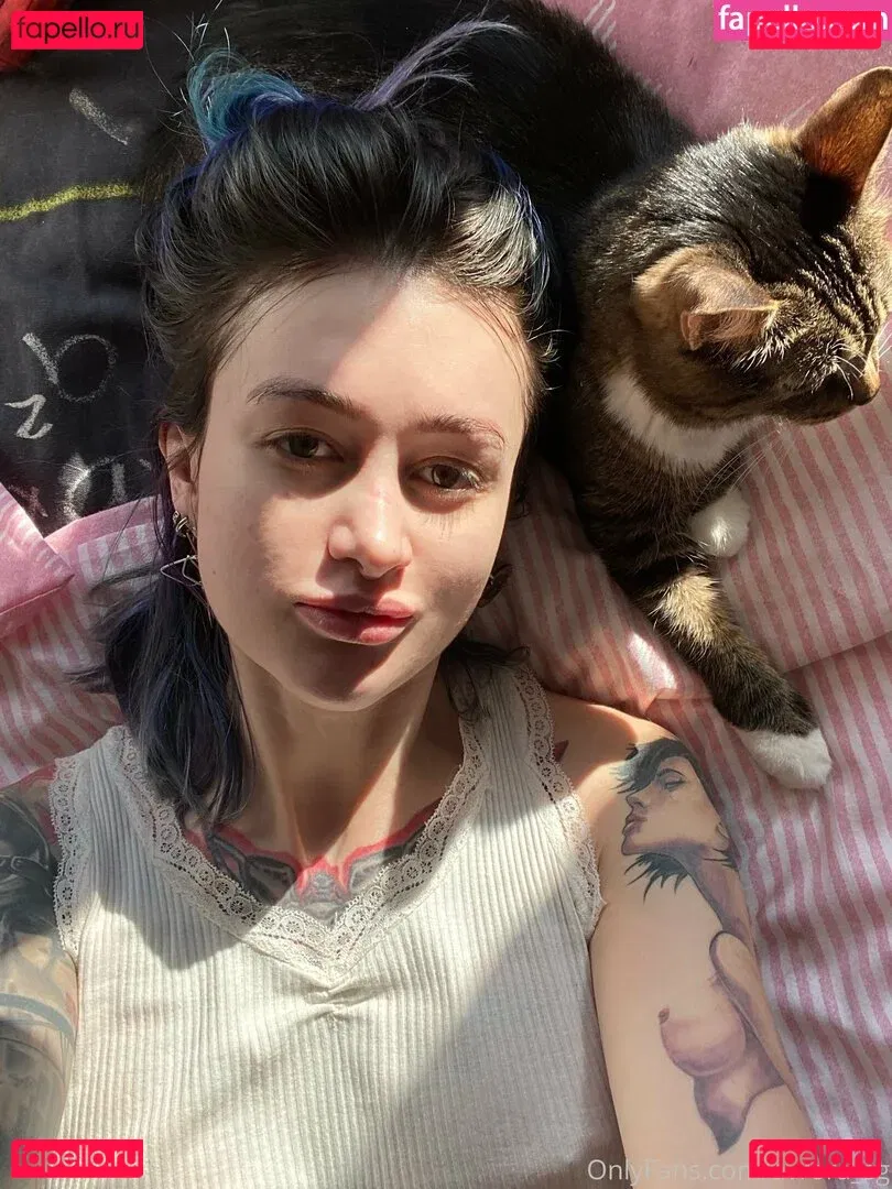 Flame Jade Onlyfans Photo Gallery 