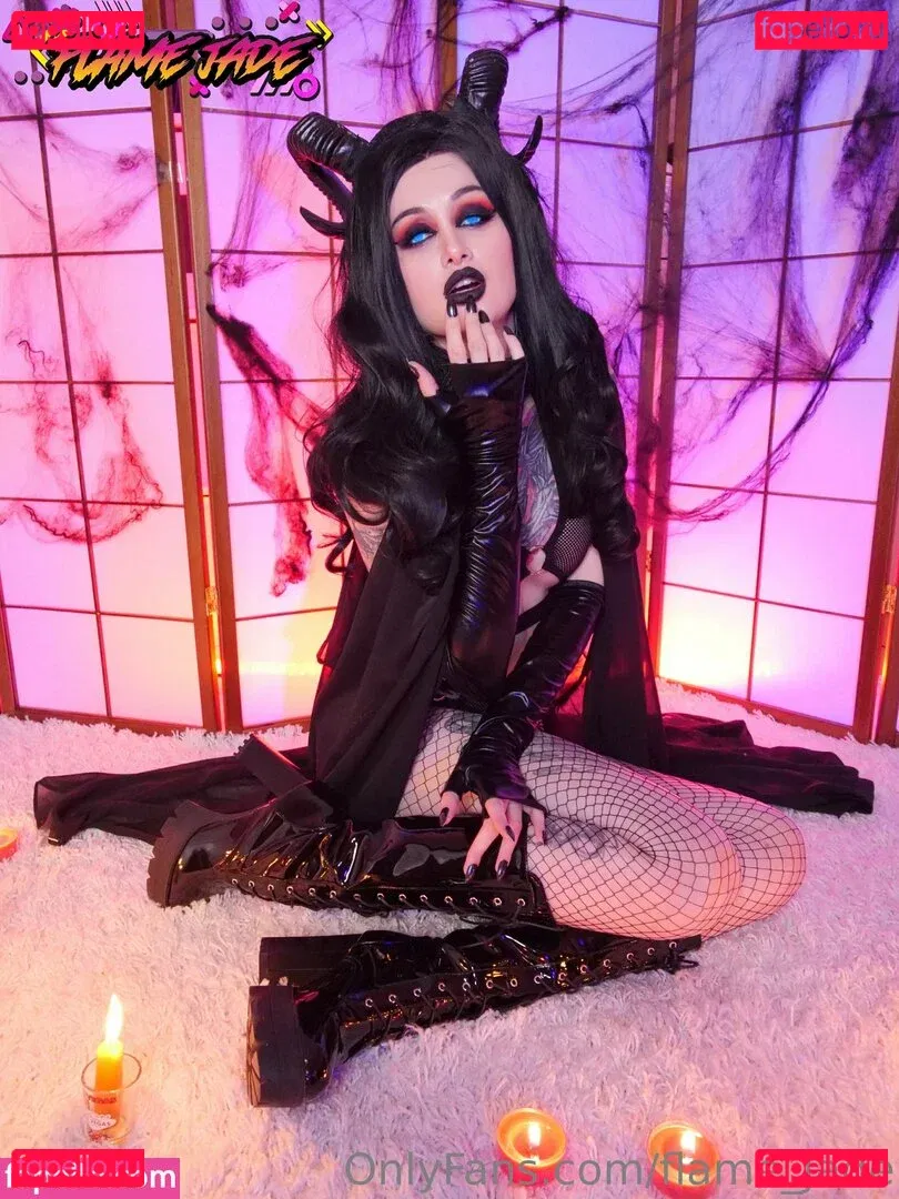 Flame Jade Onlyfans Photo Gallery 