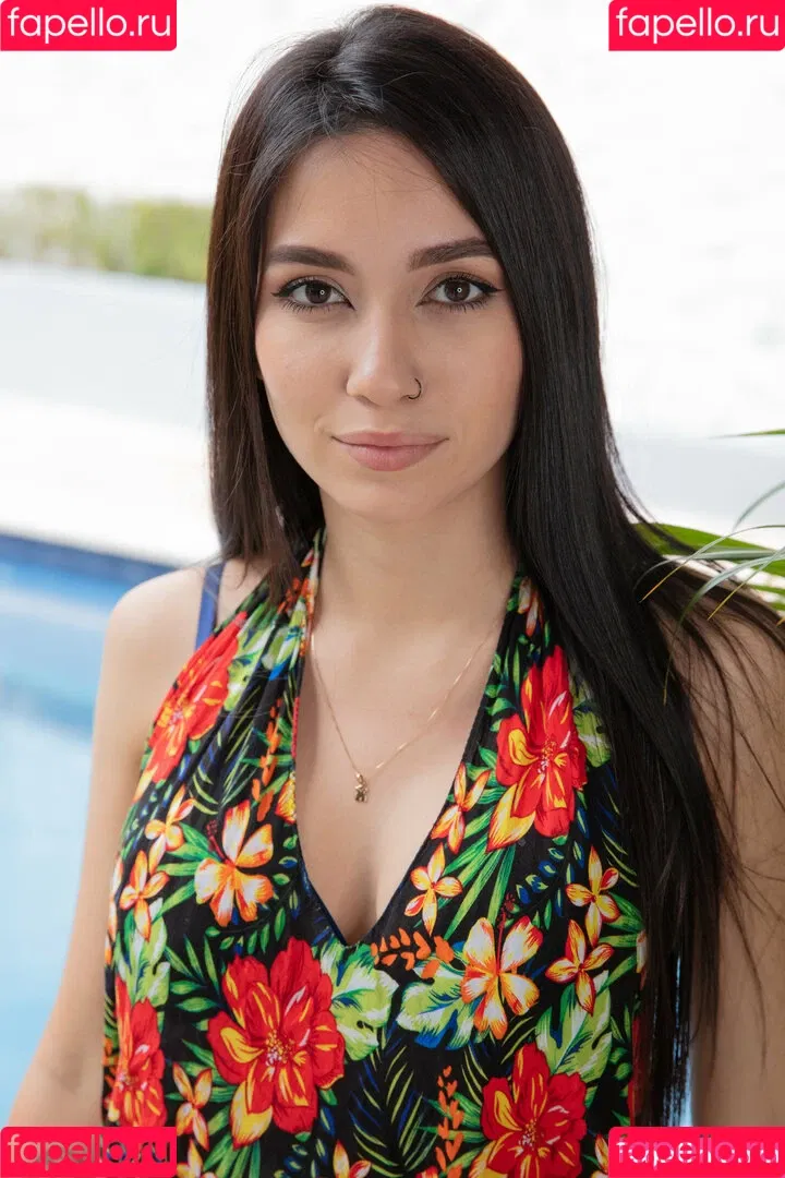 Watch4Beauty Onlyfans Photo Gallery 