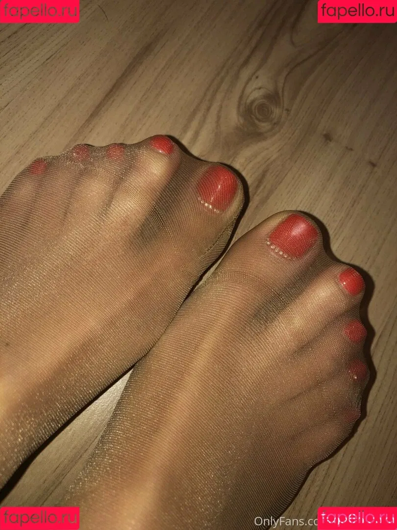cuteelisen Onlyfans Photo Gallery 