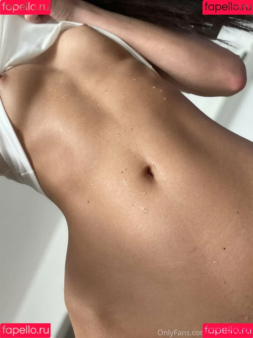 cuteelisen Onlyfans Photo Gallery 