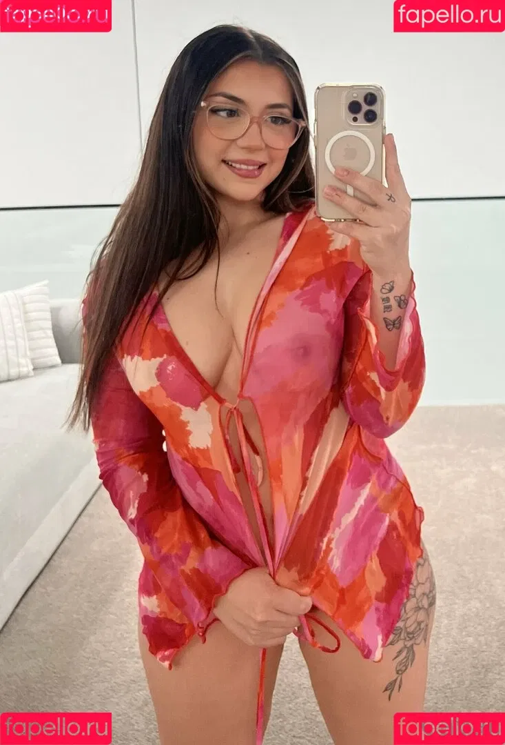 Lilith Cavaliere Onlyfans Photo Gallery 
