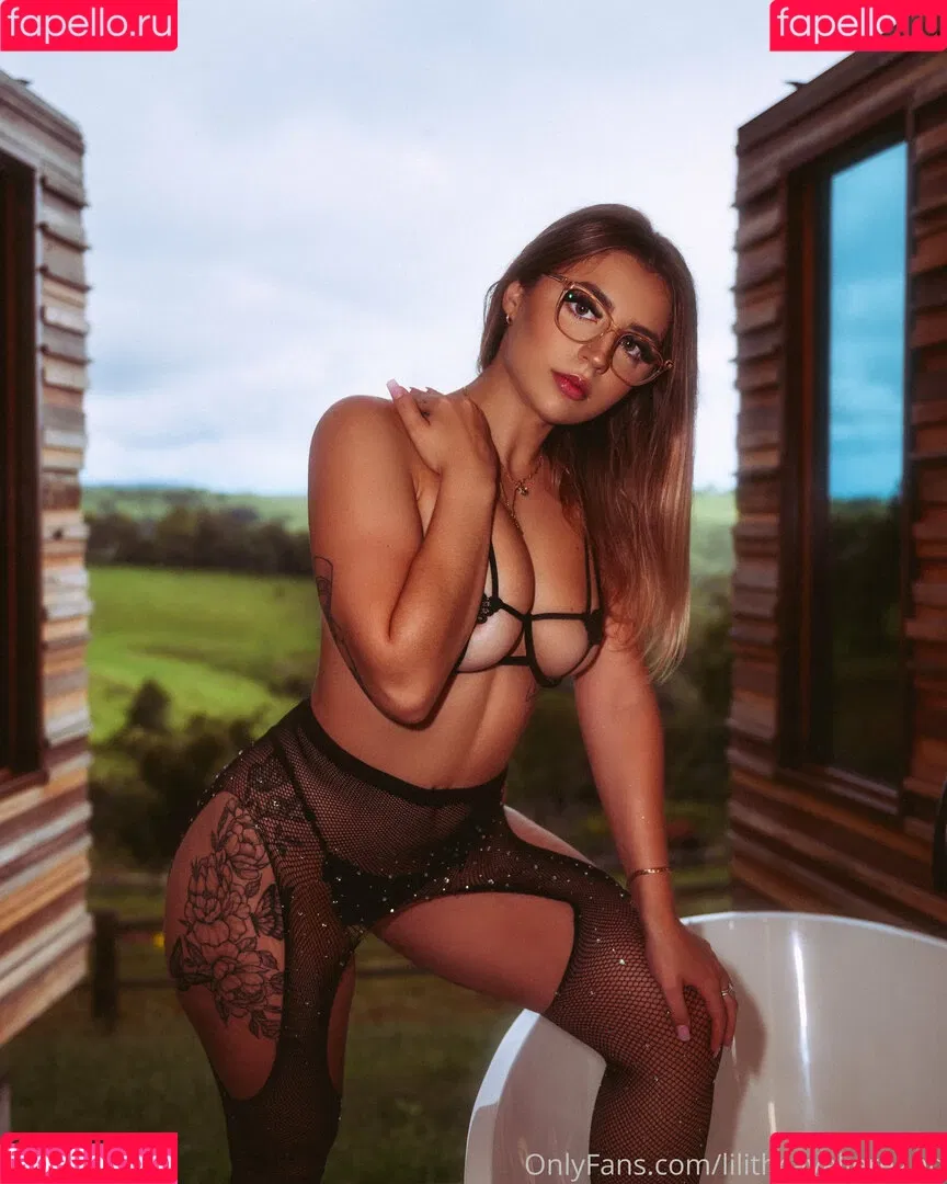 Lilith Cavaliere Onlyfans Photo Gallery 